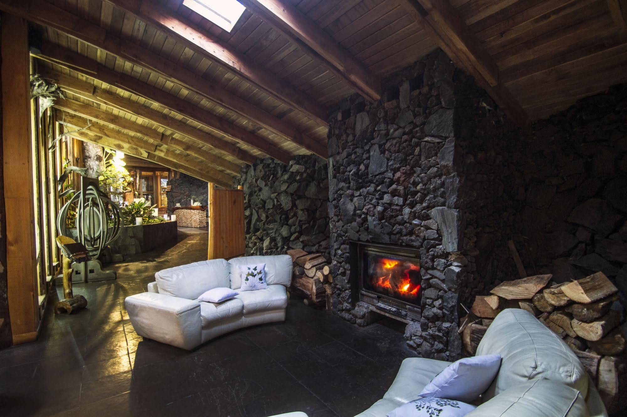 Huilo Huilo Nawelpi Lodge ปูแอร์โตฟุย ภายนอก รูปภาพ
